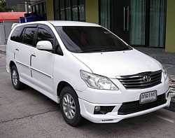 Innova 6 ที่นั่งพร้อมคนขับ